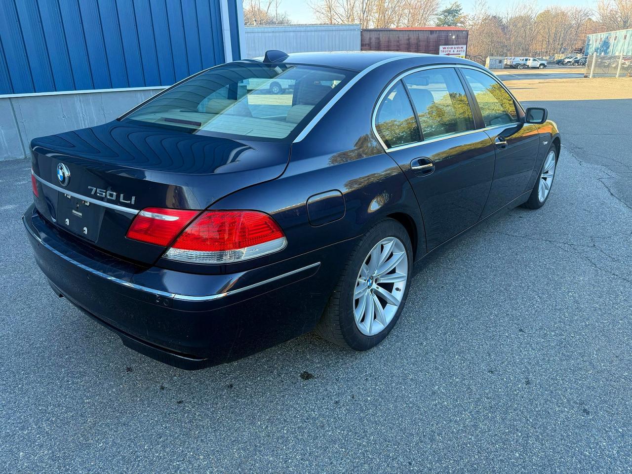 2007 Bmw 750 Синий vin: WBAHN83507DT68768