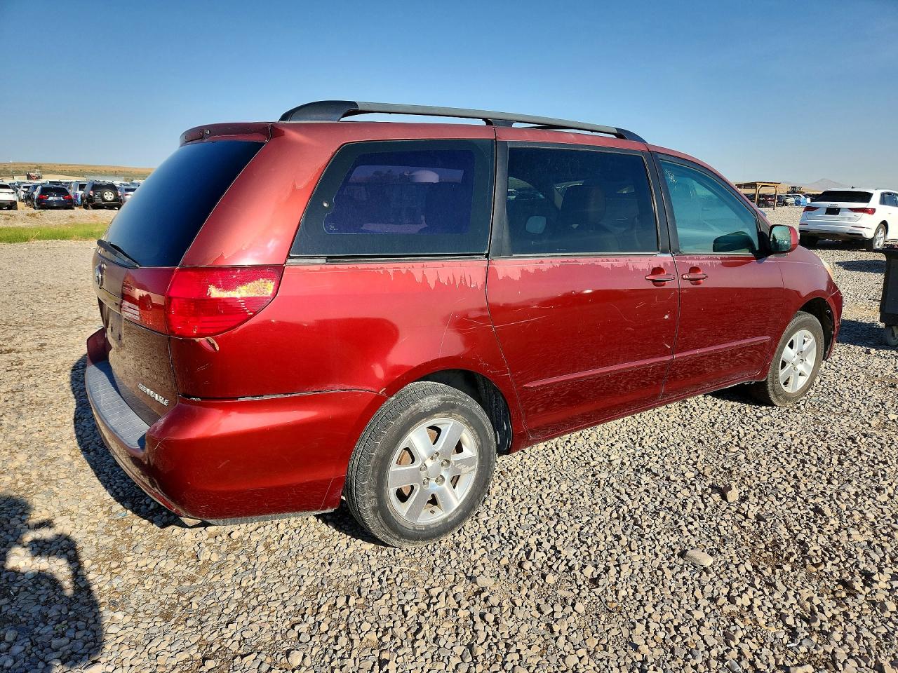 2004 Toyota Sienna Xle 7 Passenger Burgundy vin: 5TDZA22C54S142189