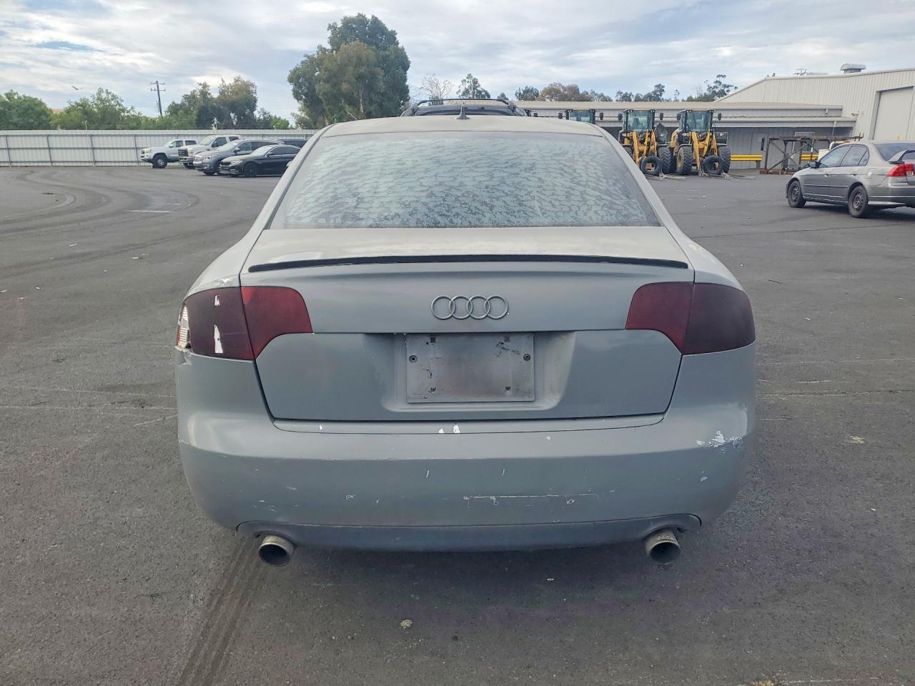 2008 Audi A4 2.0t Quattro Gray vin: WAUDF78E48A152813