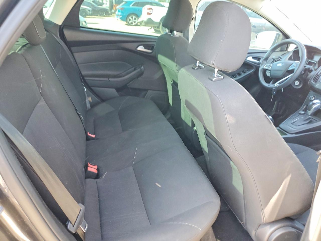 2015 Ford Focus Se Gray vin: 1FADP3F24FL348016