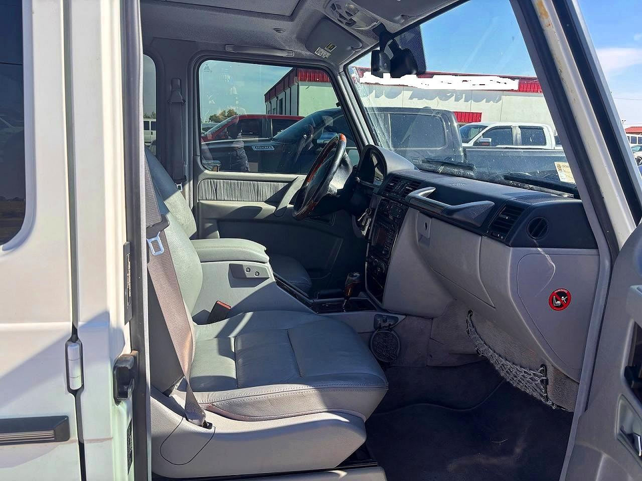 2002 Mercedes-benz G 500 White vin: WDCYR49E72X133230