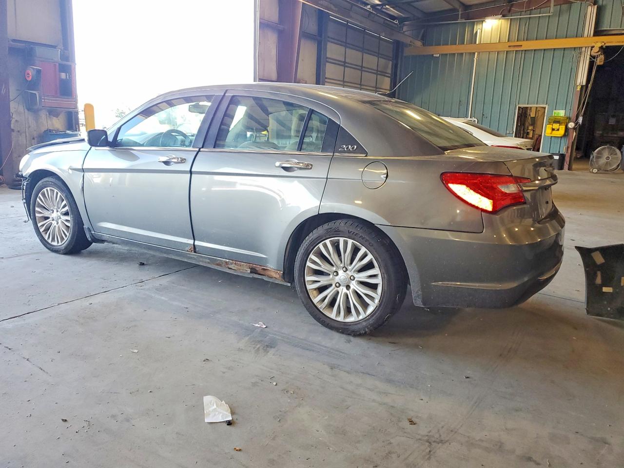 2012 Chrysler 200 Limited Gray vin: 1C3CCBCGXCN120876