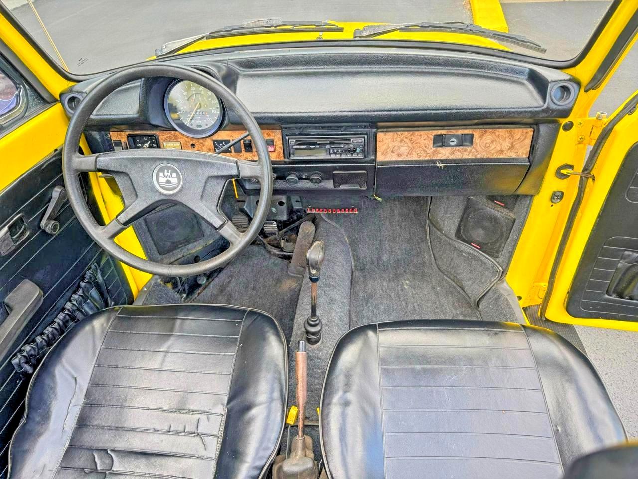 1979 Volkswagen Beetle Classic Желтый vin: 1592000623