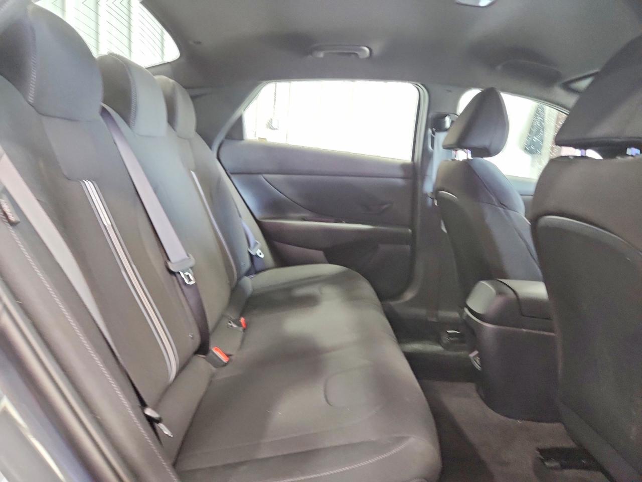 2026 Hyundai Elantra Sel Sport Gray vin: KMHLM4DG6TU190265
