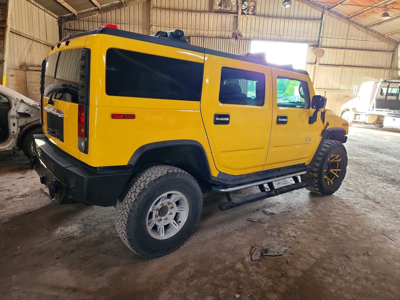 2004 Hummer H2 Желтый vin: 5GRGN23U14H121832