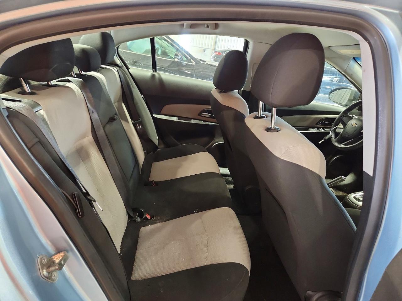 2011 Chevrolet Cruze Ls Синий vin: 1G1PC5SH6B7139686