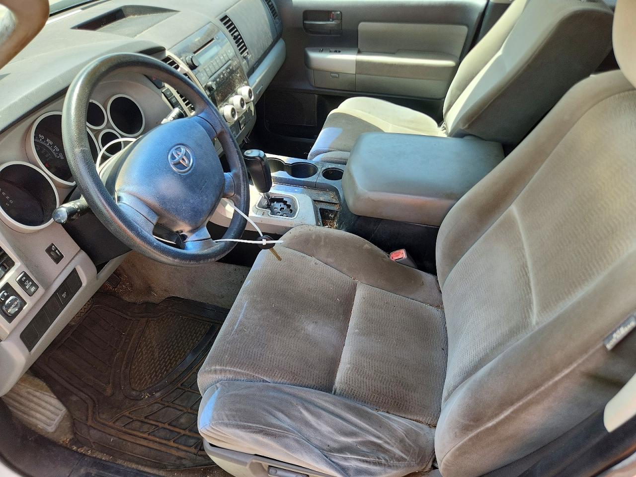 2009 Toyota Sequoia Sr5 White vin: 5TDZT64AX9S000649