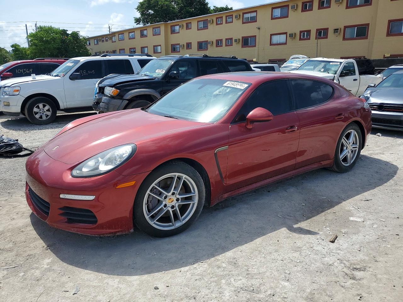2015 Porsche Panamera 2 Красный vin: WP0AA2A73FL000977