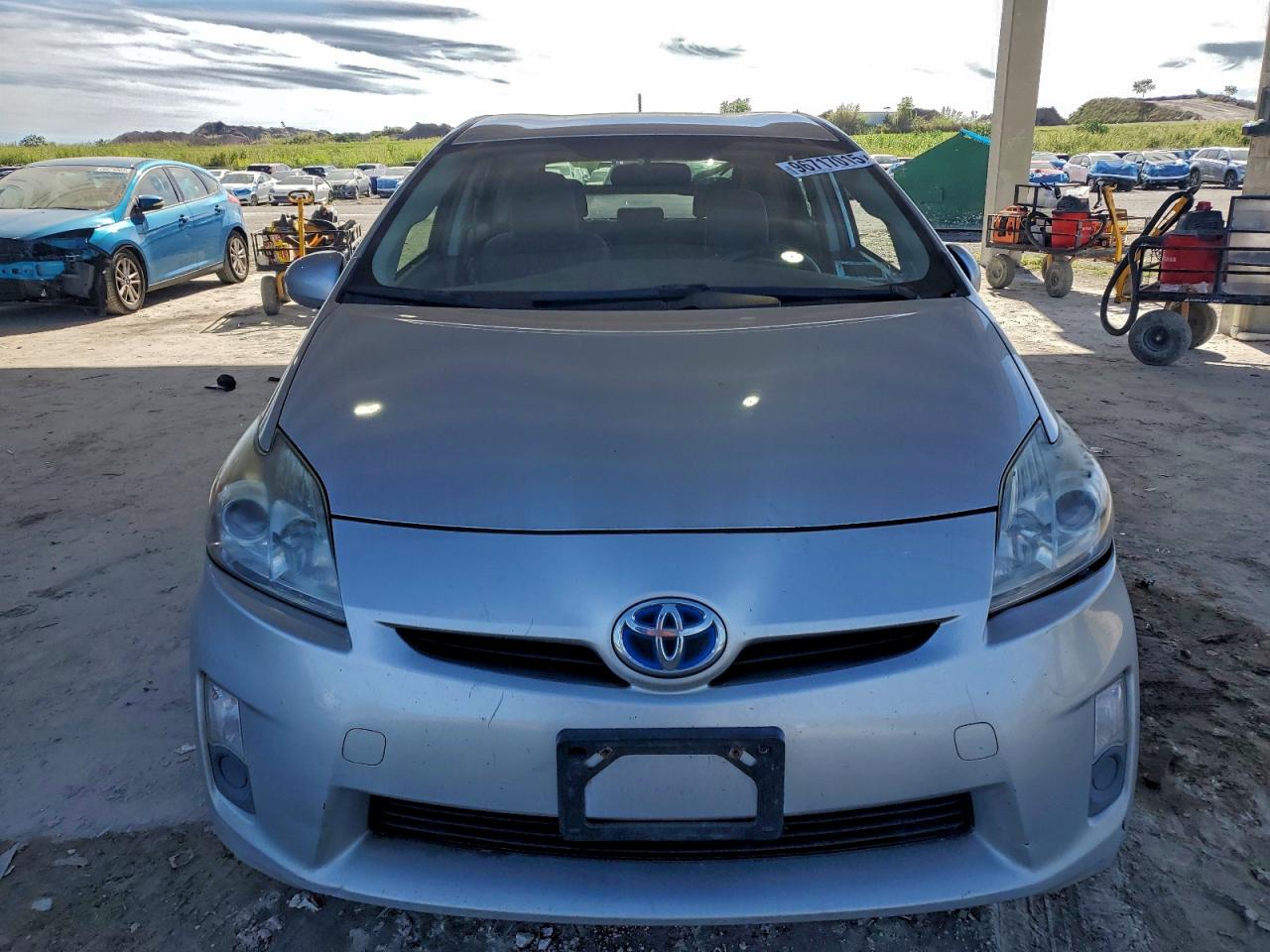 2011 Toyota Prius Two Silver vin: JTDKN3DU7B1467311