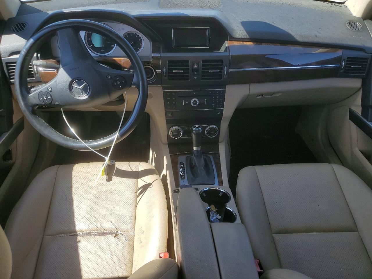 2010 Mercedes-benz Glk 350 White vin: WDCGG5GB3AF484219