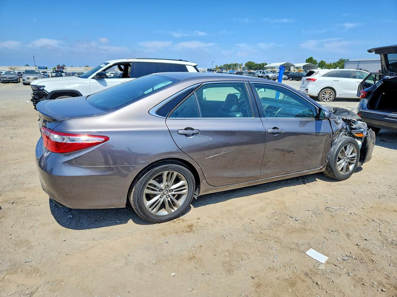2017 Toyota Camry Se Silver vin: 4T1BF1FK0HU421898