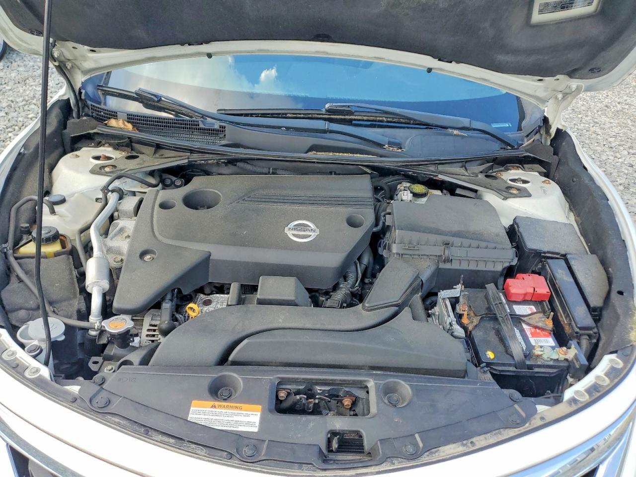 2015 Nissan Altima 2.5 S White vin: 1N4AL3AP4FN304846