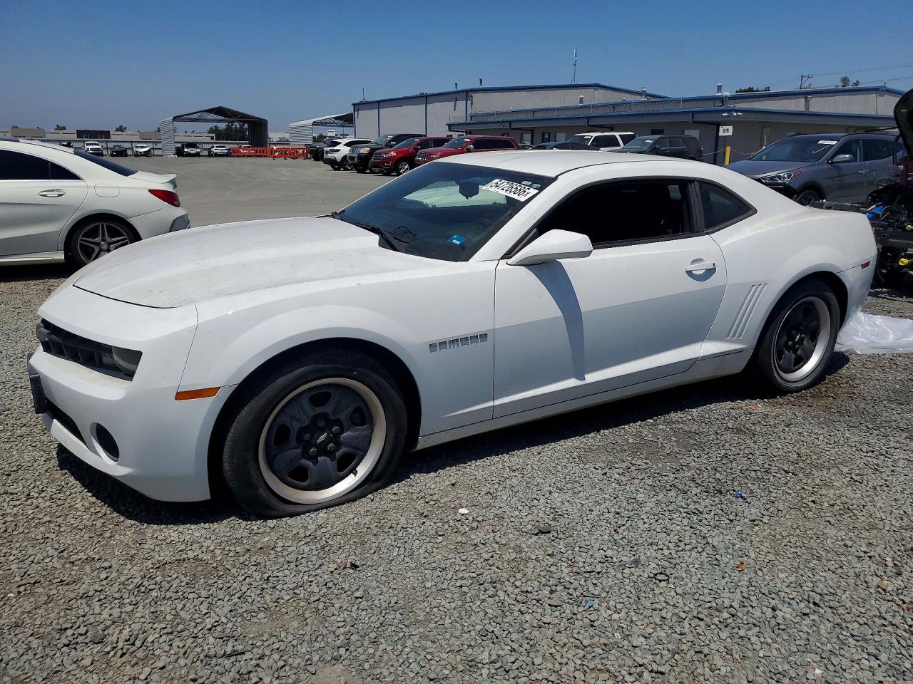 2011 Chevrolet Camaro Ls White vin: 2G1FA1ED9B9169735