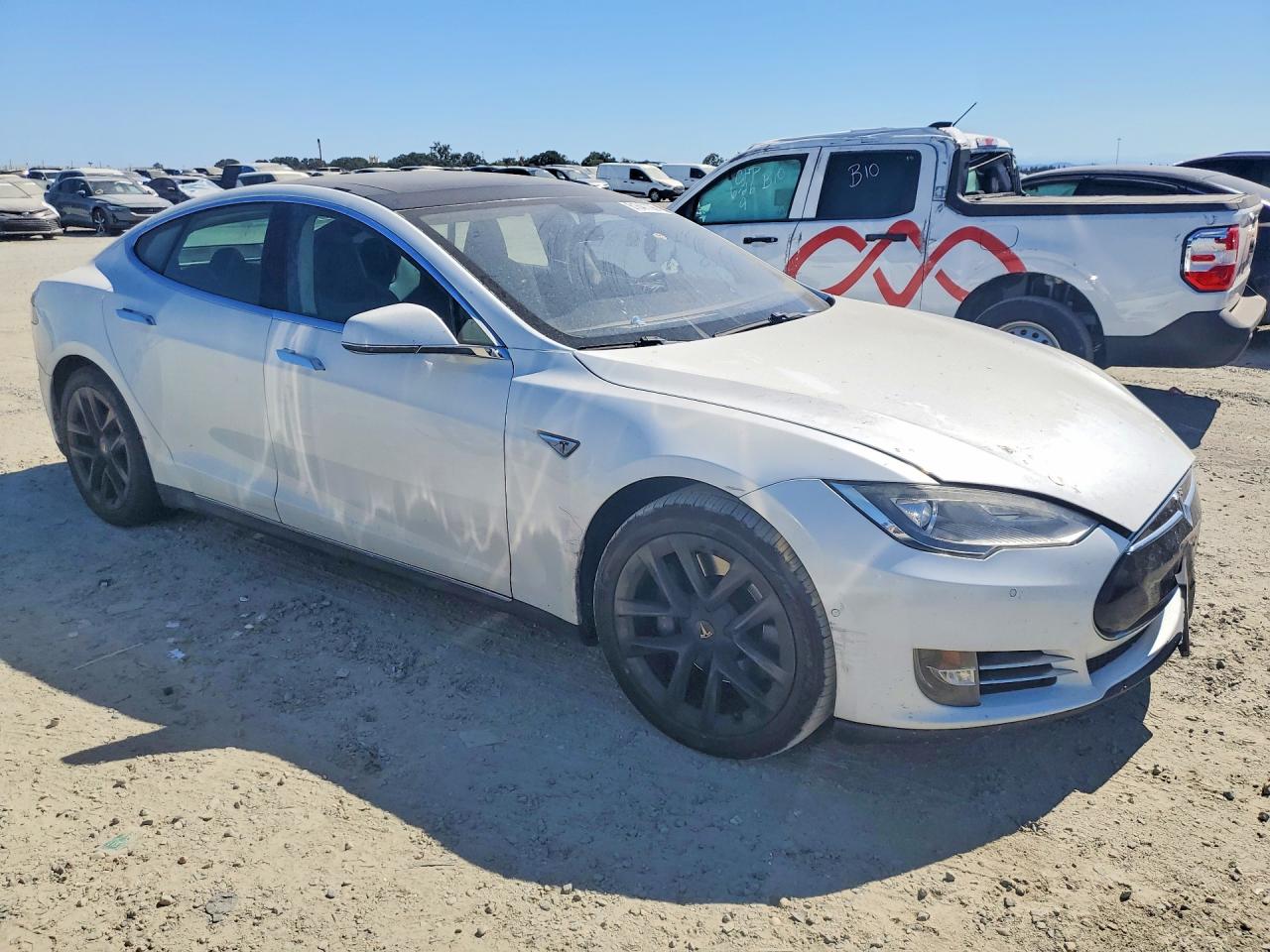 2014 Tesla Model S White vin: 5YJSA1H16EFP35003