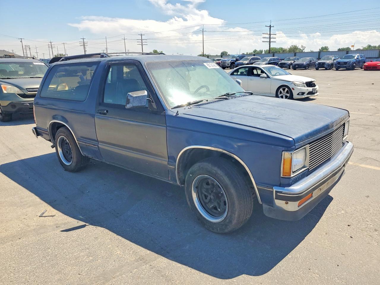 1987 Chevrolet Blazer S10 Синий vin: 1GNCS18R3H0112133
