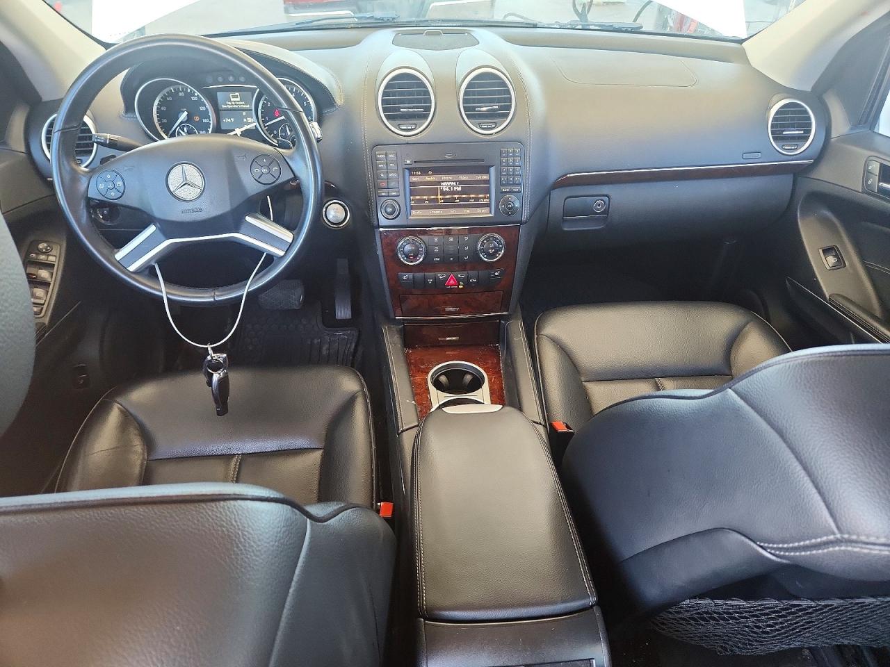 2010 Mercedes-benz Gl 450 4matic White vin: 4JGBF7BE0AA561251