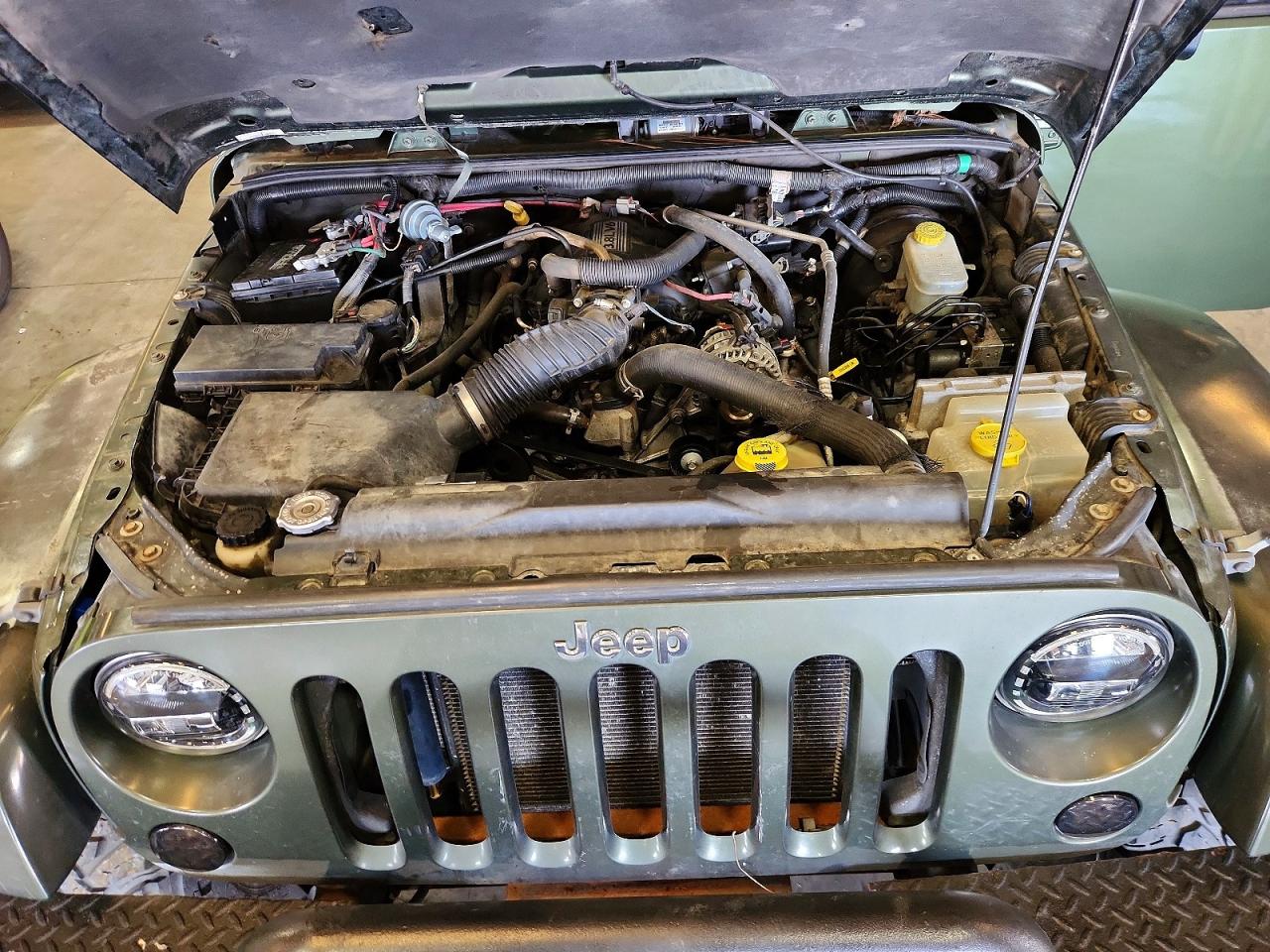 2007 Jeep Wrangler Sahara Green vin: 1J4GA59157L149737