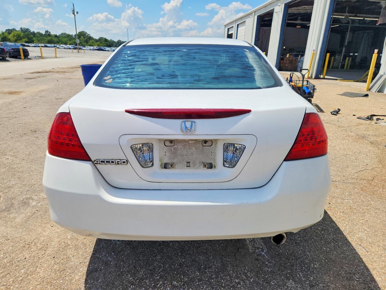 2007 Honda Accord Ex White vin: 1HGCM56747A168149