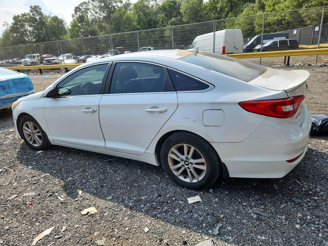 2015 Hyundai Sonata Se White vin: 5NPE24AF7FH205062