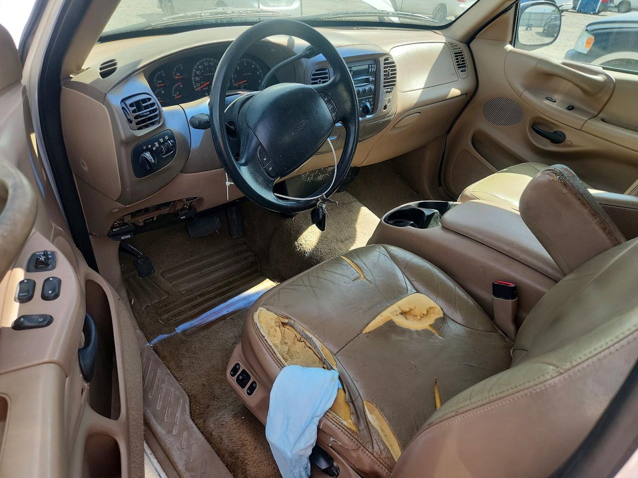 1997 Ford F250 White vin: 1FTFX28W7VKD42356
