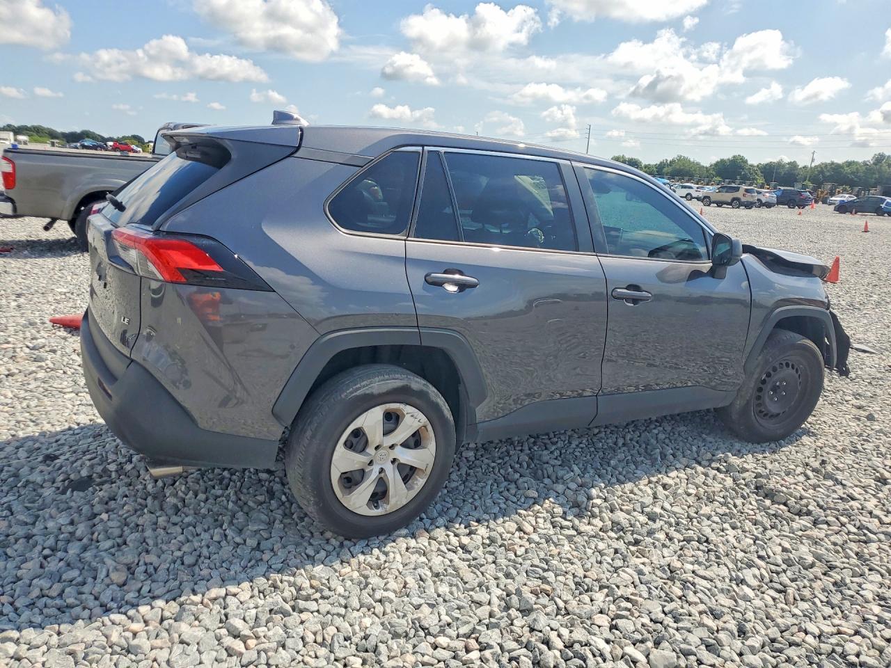2023 Toyota Rav4 Le Gray vin: 2T3H1RFV7PC230827
