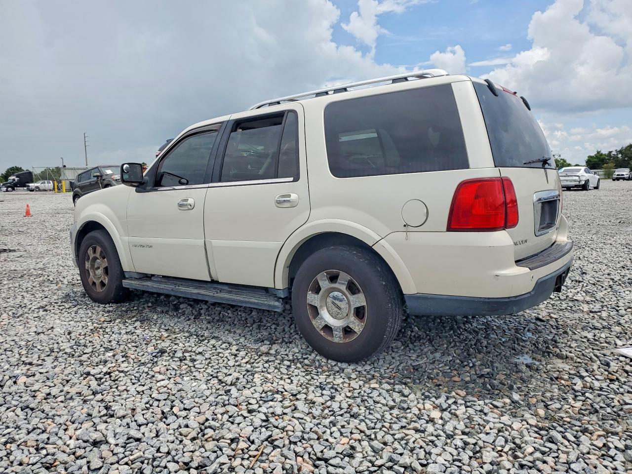 2006 Lincoln Navigator Tan vin: 5LMFU27536LJ04400