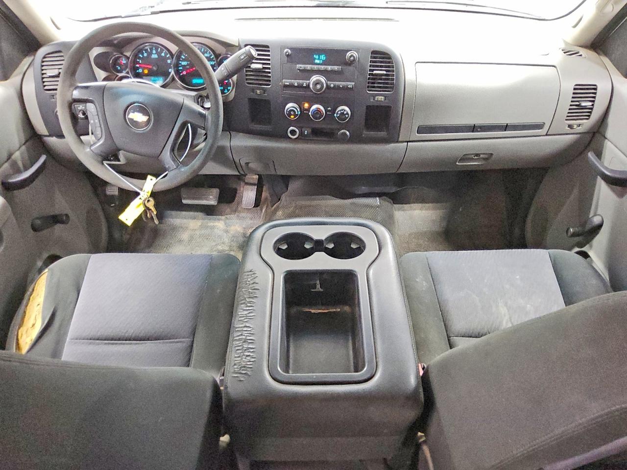 2014 Chevrolet Silverado C2500 Heavy Duty White vin: 1GC1CVCG0EF120452