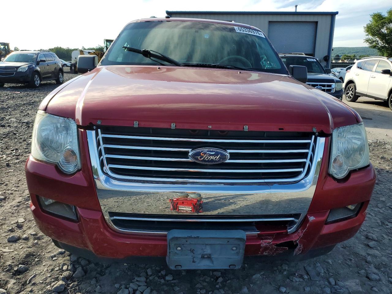 2007 Ford Explorer Xlt Red vin: 1FMEU73E87UB74164