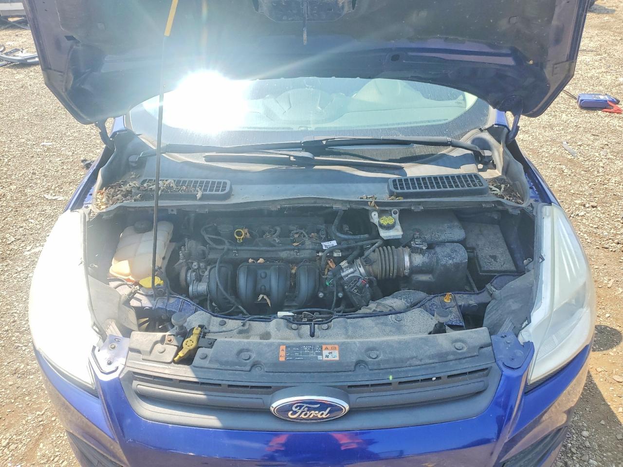 2015 Ford Escape S Синий vin: 1FMCU0F72FUC33056