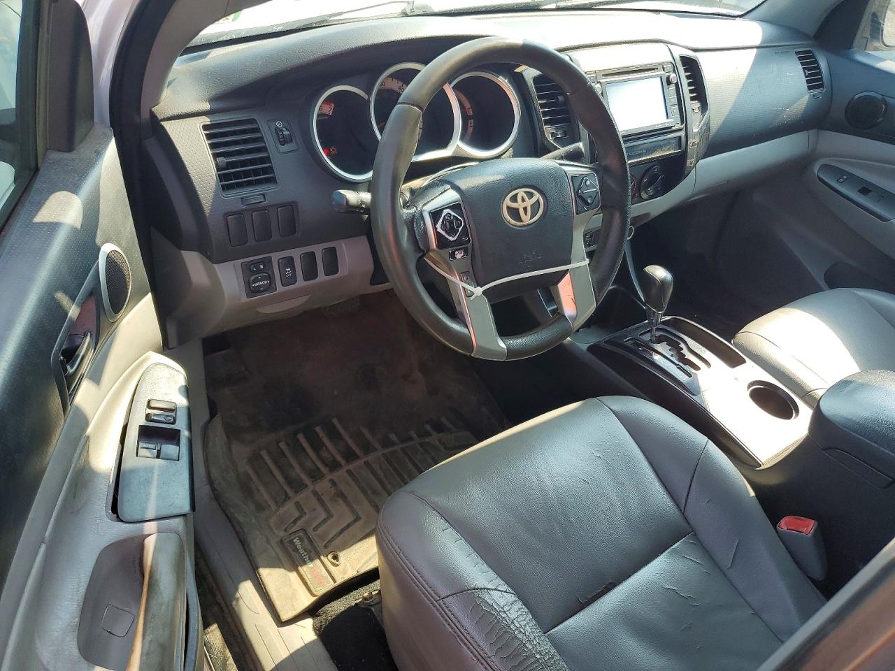 2015 Toyota Tacoma Base Белый vin: 5TFTX4CN0FX052283