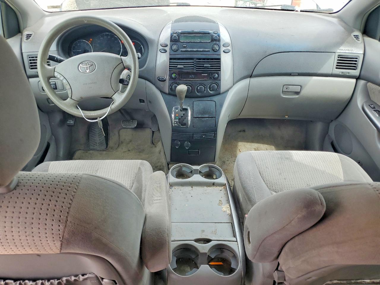 2010 Toyota Sienna Le 8-passenger Синий vin: 5TDKK4CC0AS305044