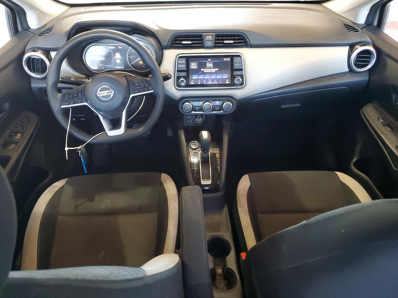 2020 Nissan Versa Sv Серебряный vin: 3N1CN8EV8LL808012