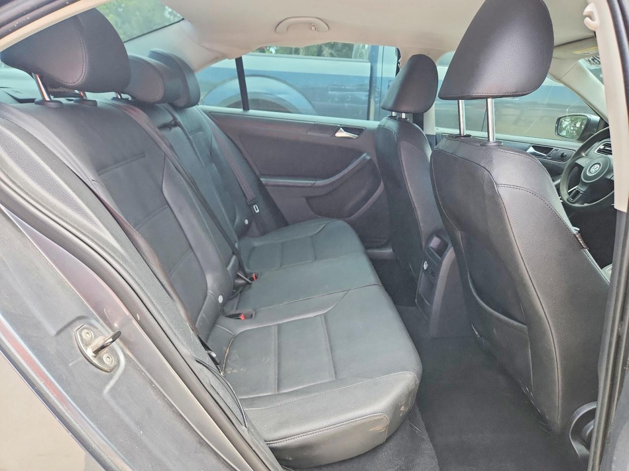 2012 Volkswagen Jetta Se Gray vin: 3VWDP7AJ2CM002361