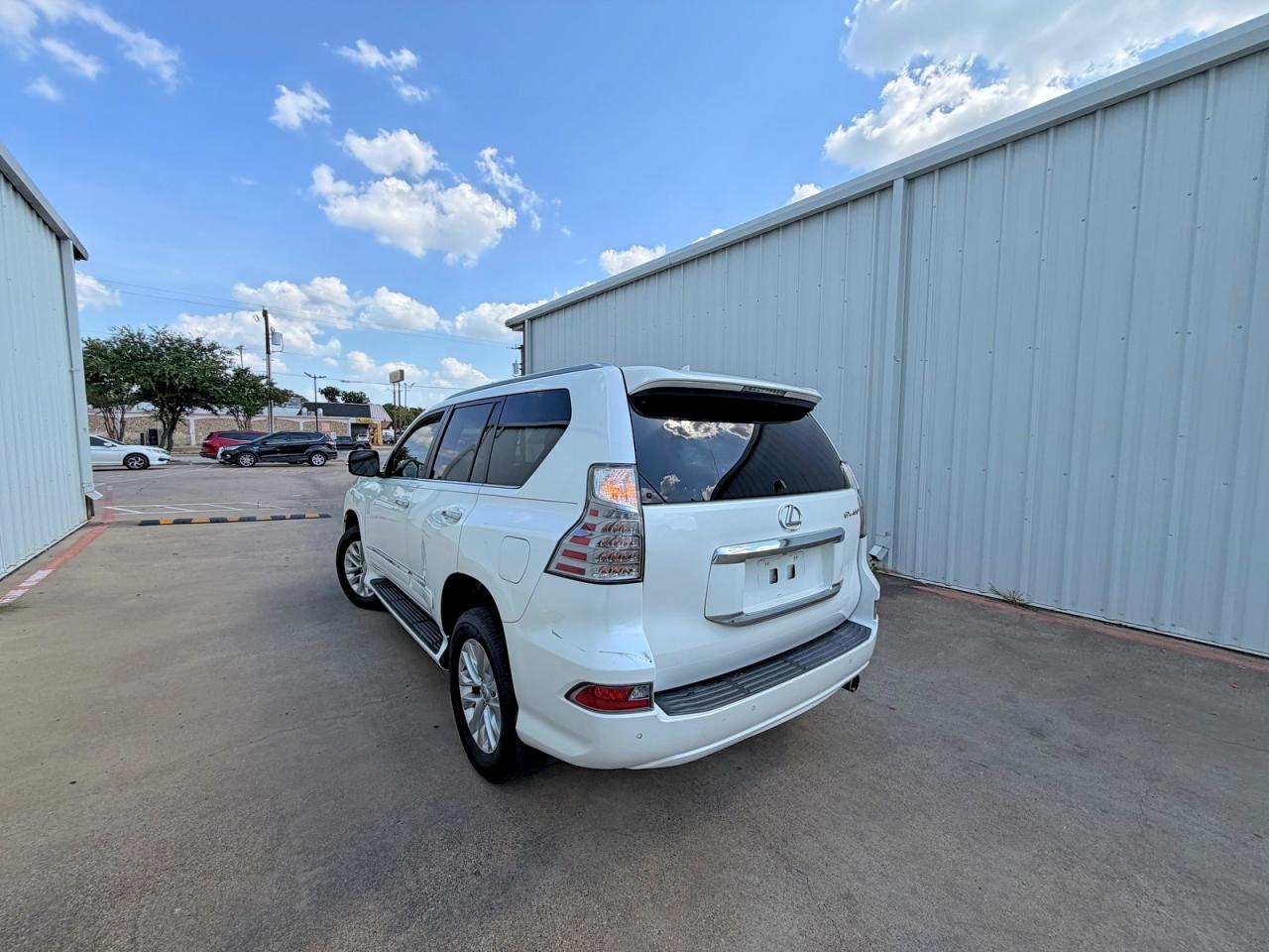 2014 Lexus Gx 460 Белый vin: JTJBM7FX2E5067216