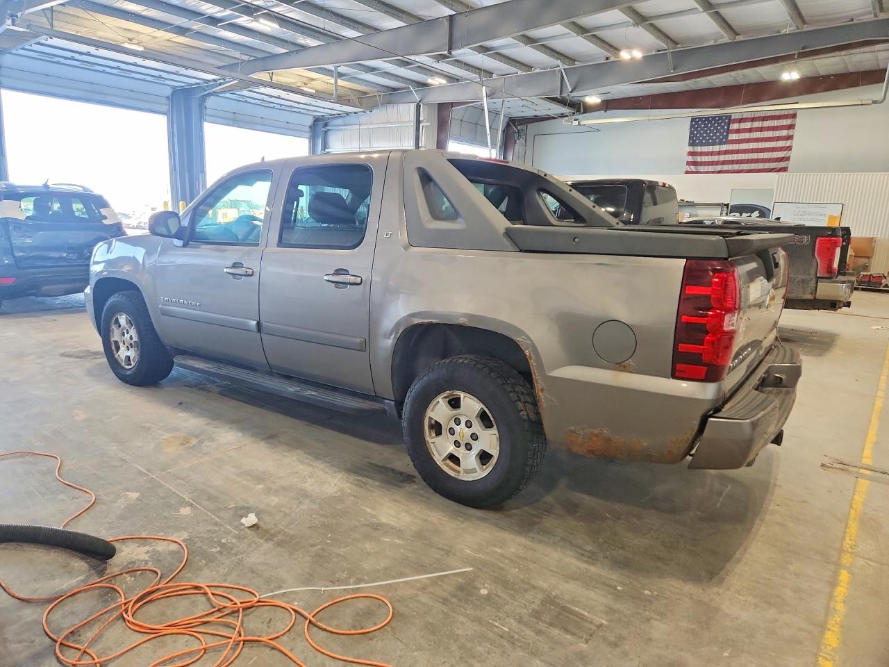 2007 Chevrolet Avalanche K1500 Tan vin: 3GNFK123X7G115137