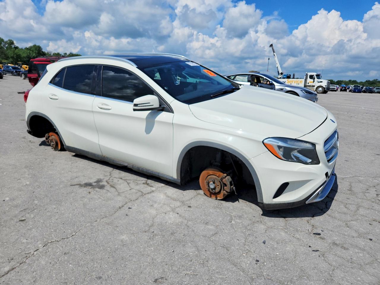 2015 Mercedes-benz Gla 250 4matic White vin: WDCTG4GB4FJ136653