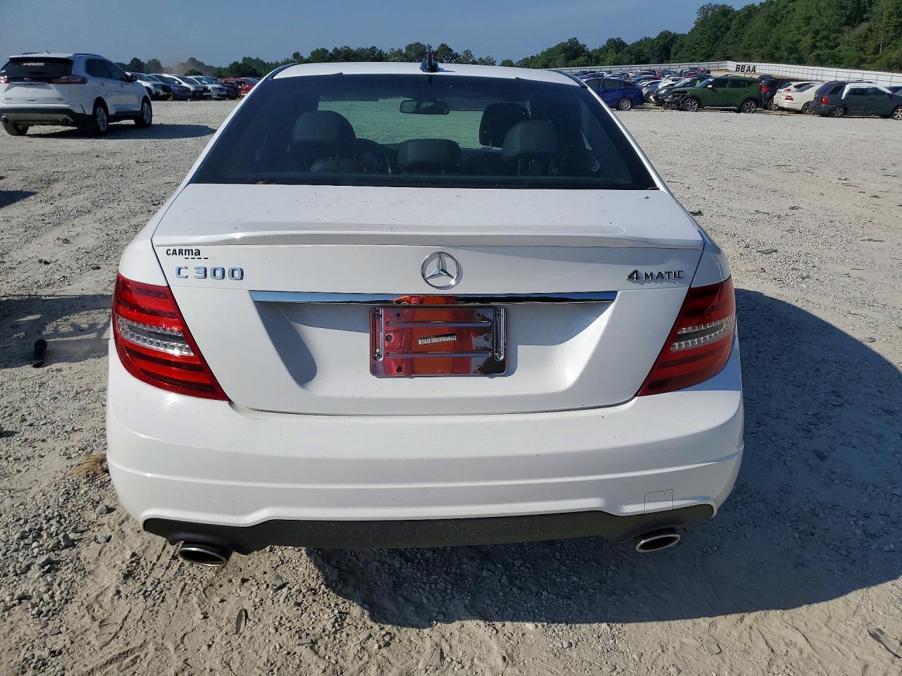 2014 Mercedes-benz C 300 4matic White vin: WDDGF8AB8ER319506