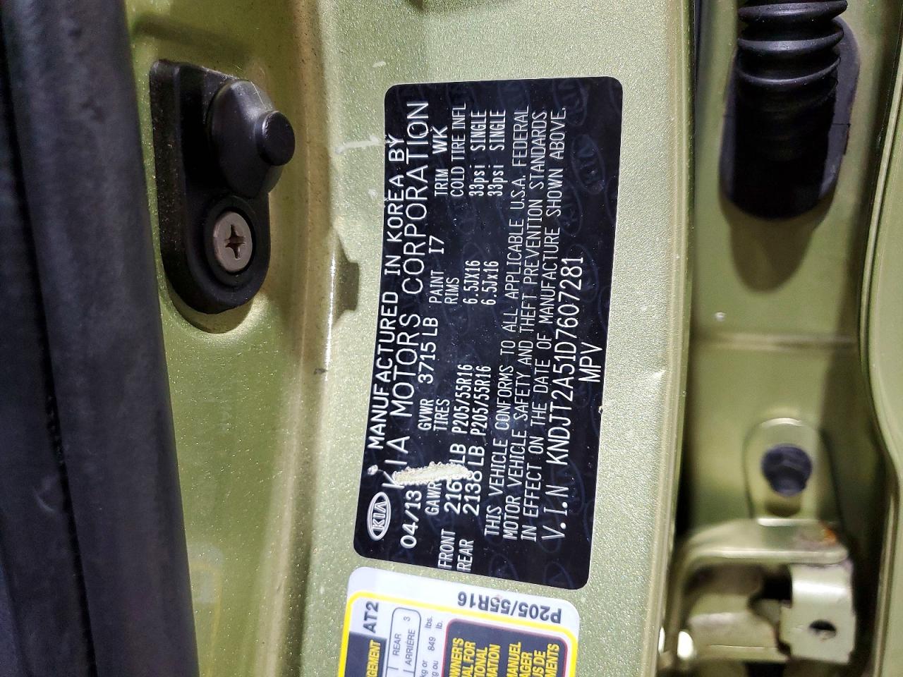 2013 Kia Soul Base Green vin: KNDJT2A51D7607281