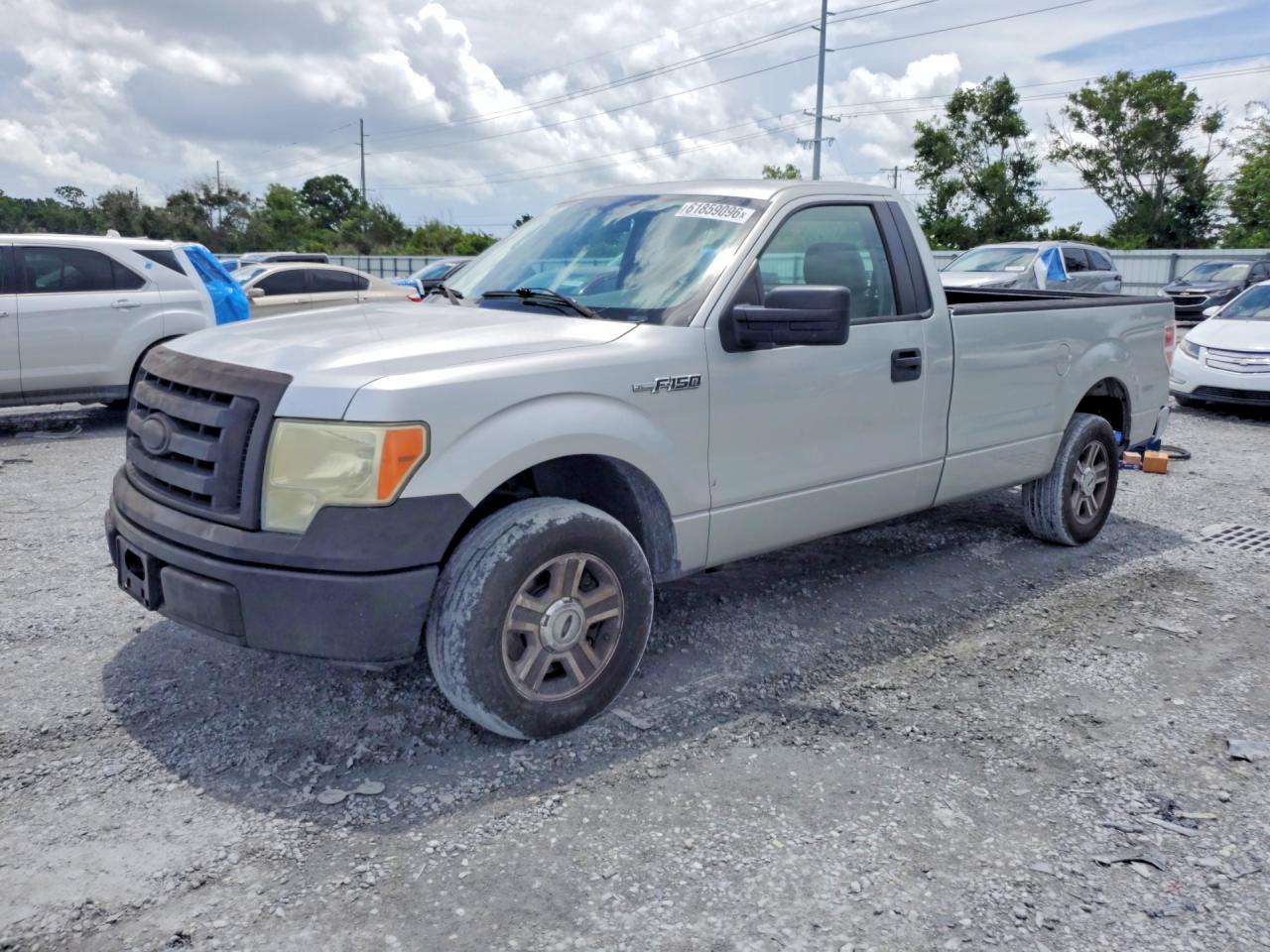 2010 Ford F150 Silver vin: 1FTMF1CW0AKC19116