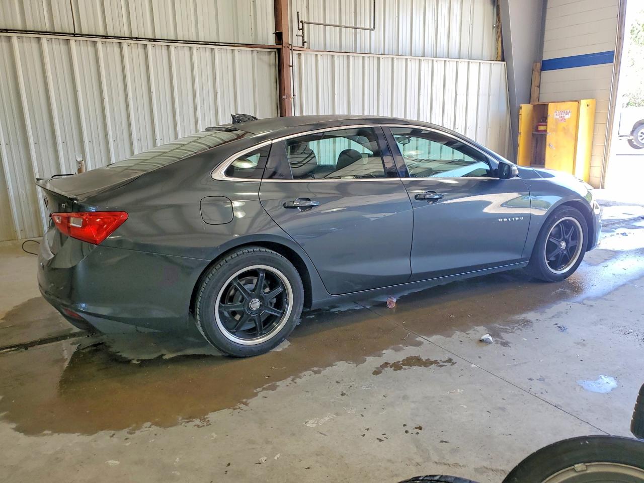 2017 Chevrolet Malibu Lt Серый vin: 1G1ZE5ST9HF151501
