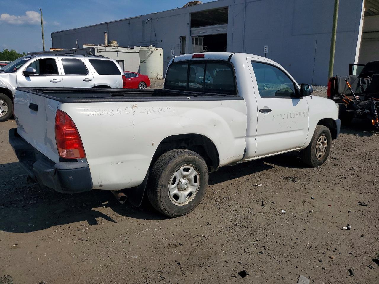 2012 Toyota Tacoma Base White vin: 5TFNX4CN3CX016477