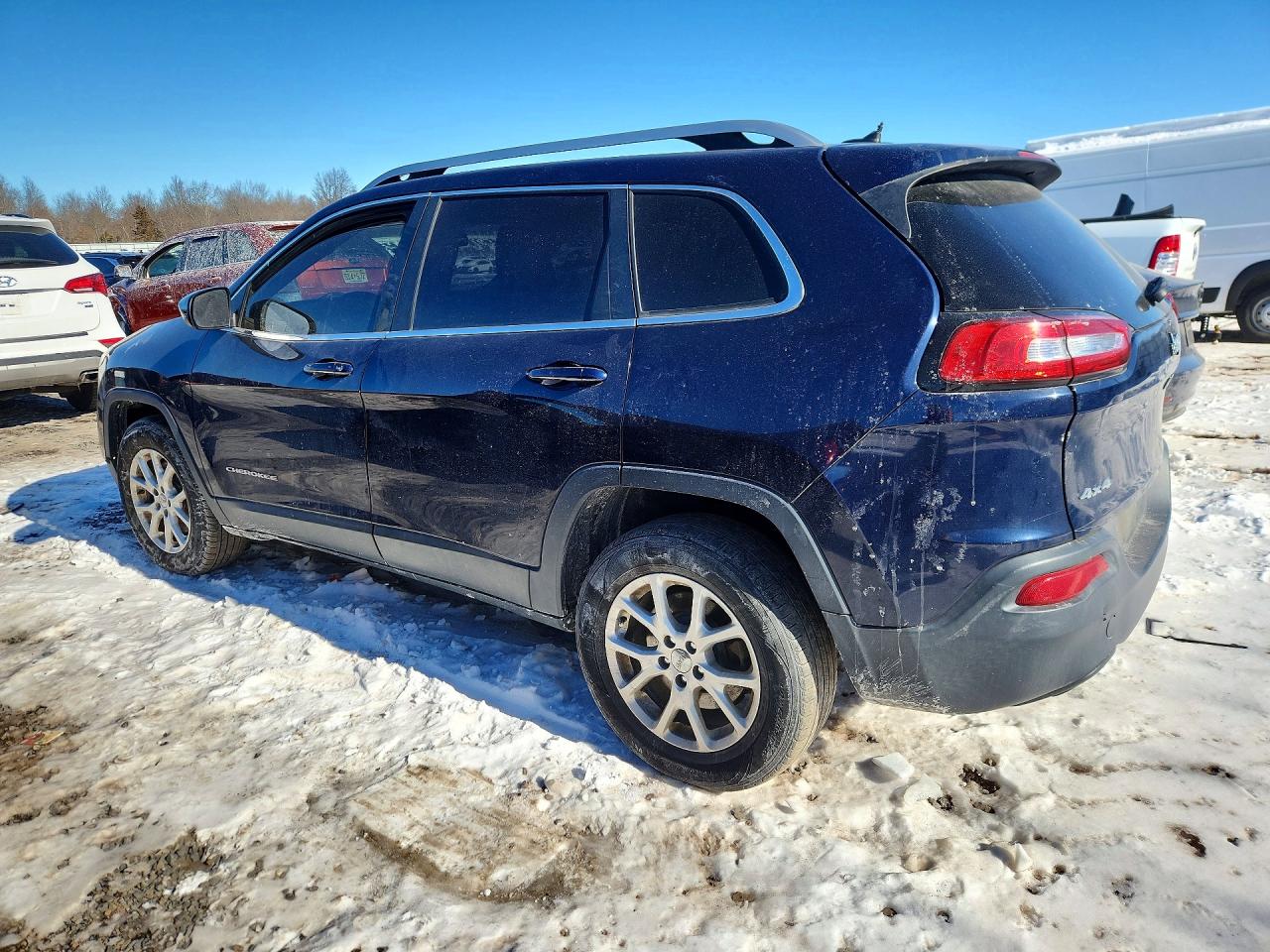 2014 Jeep Cherokee Latitude Blue vin: 1C4PJMCB9EW192460