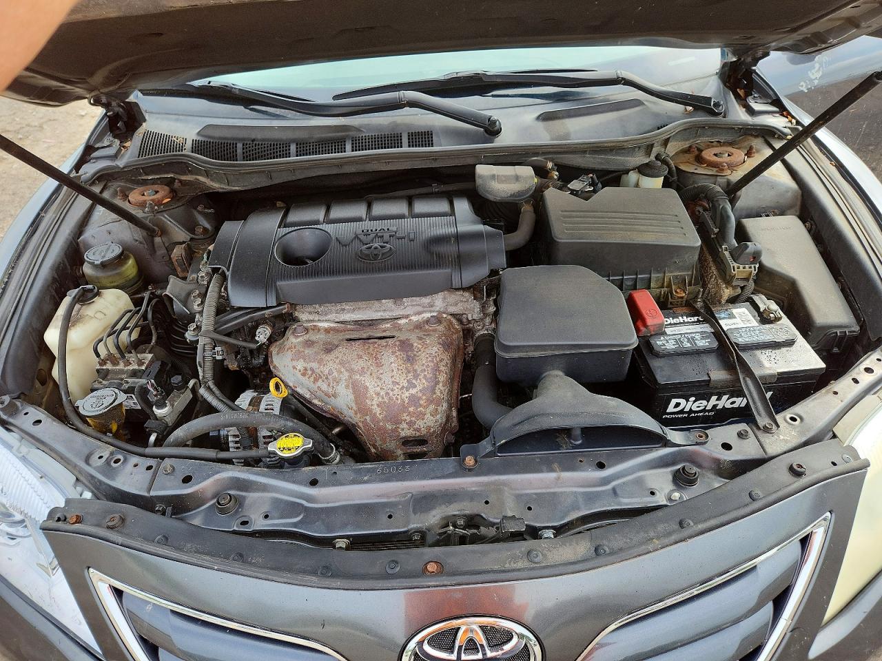 2011 Toyota Camry Le Gray vin: 4T1BF3EK1BU597119
