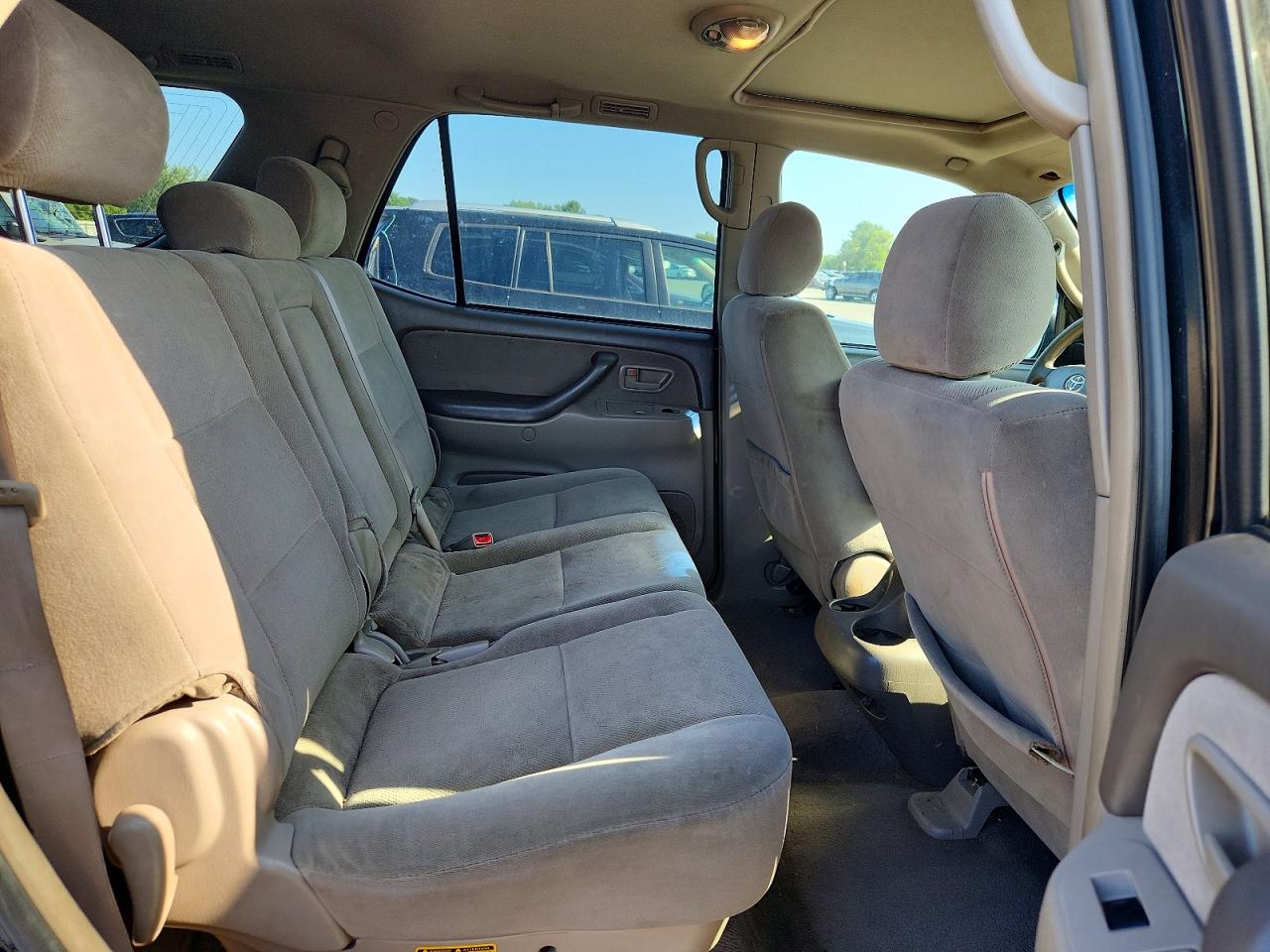 2005 Toyota Sequoia Sr5 Черный vin: 5TDBT44A55S239428