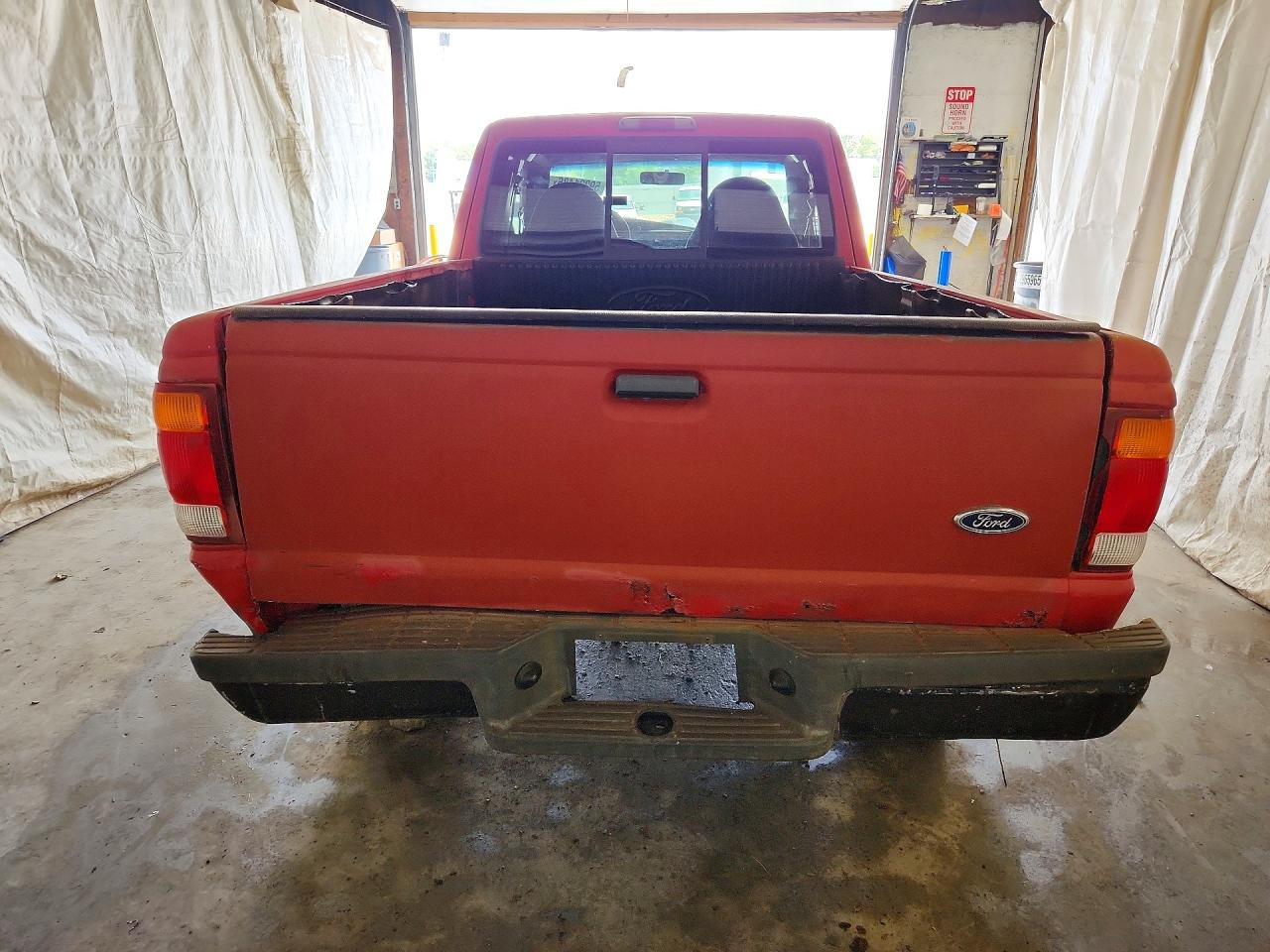 1999 Ford Ranger Super Cab Red vin: 1FTZR15X7XTB09993