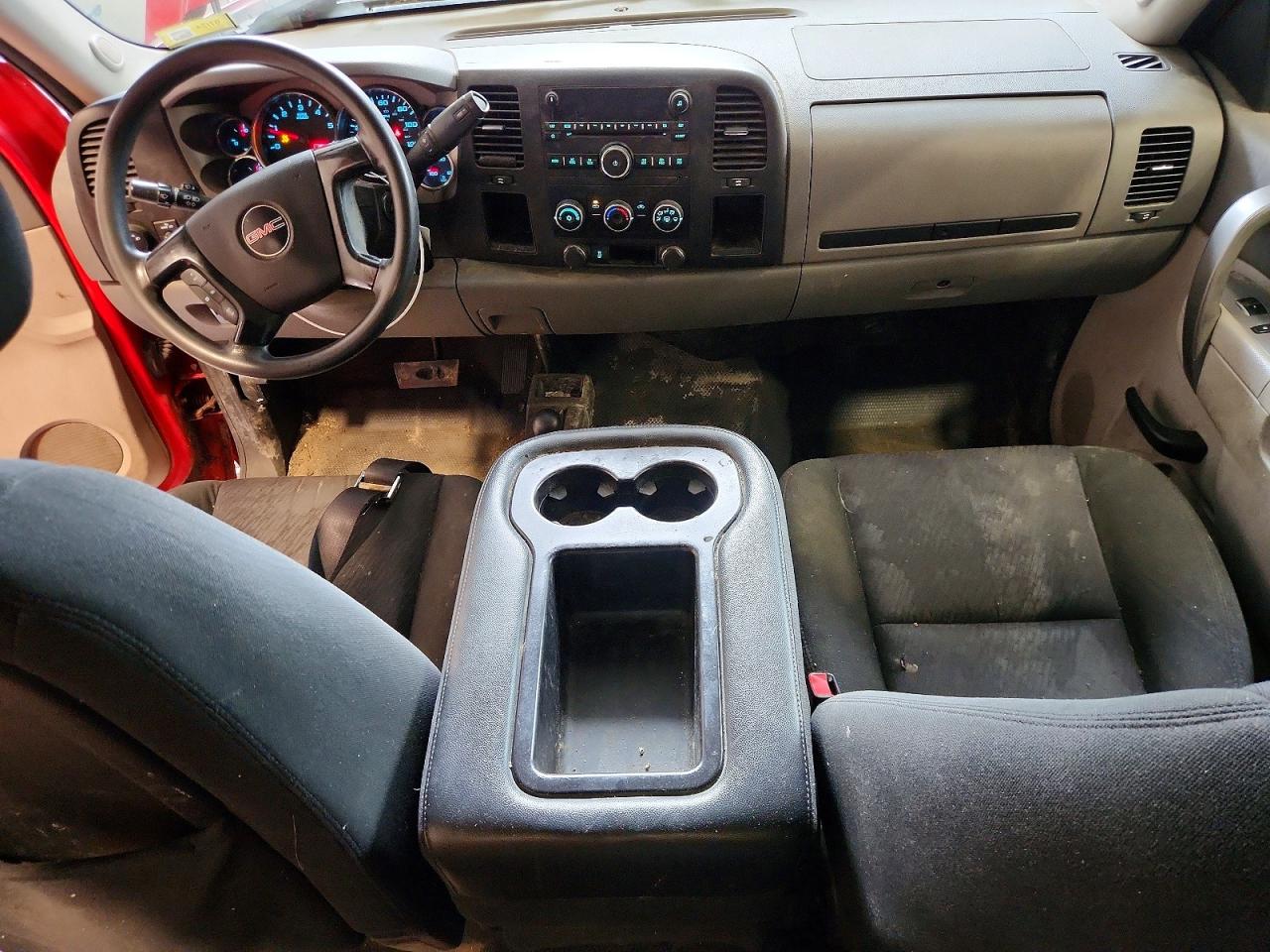 2013 Gmc Sierra K2500 Heavy Duty Red vin: 1GT12ZCG9DF230358