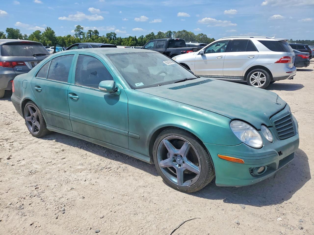 2009 Mercedes-benz E 350 Зеленый vin: WDBUF56XX9B386556