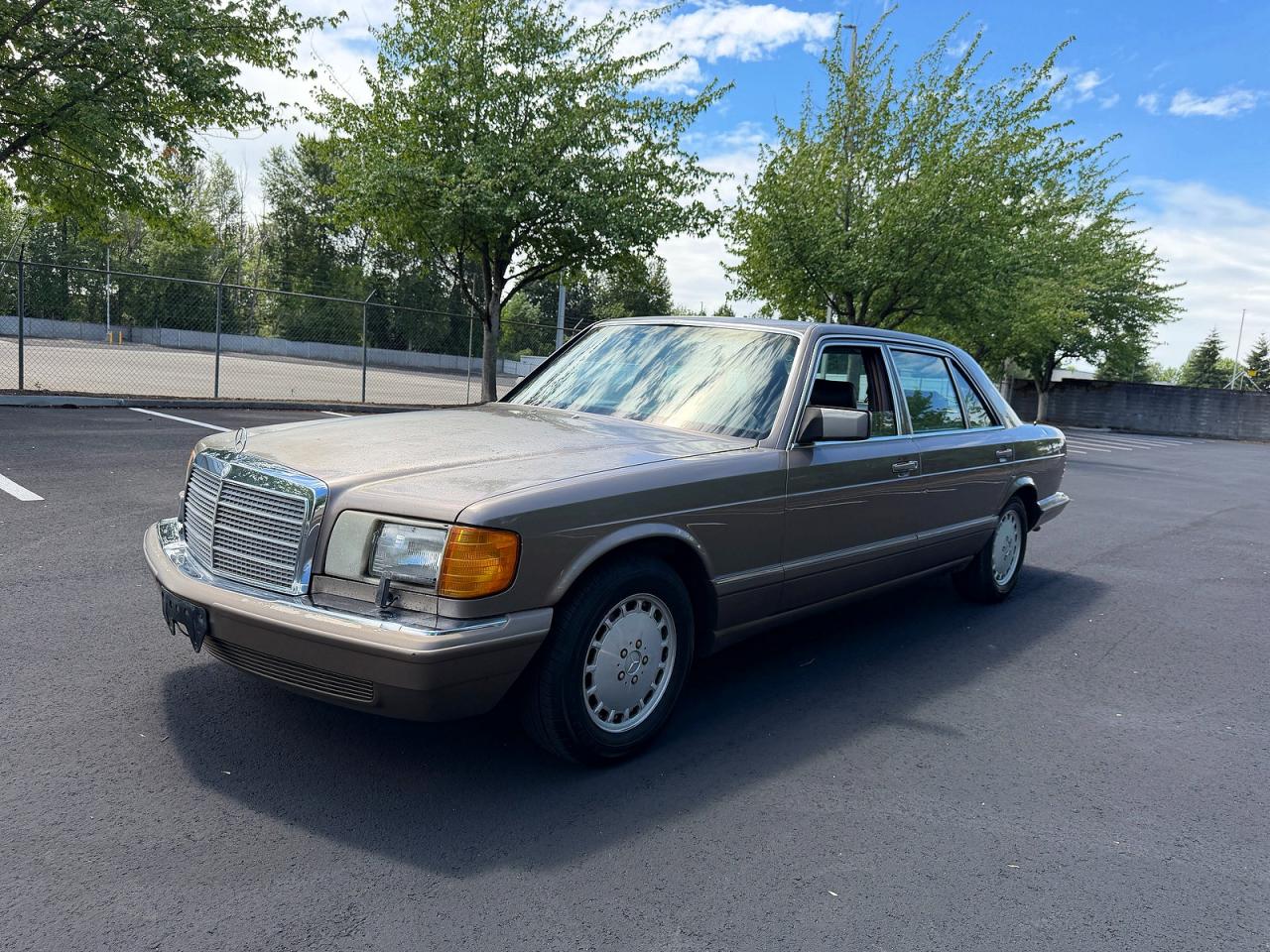 1989 Mercedes-benz 560 Sel Brown vin: WDBCA39E7KA453036