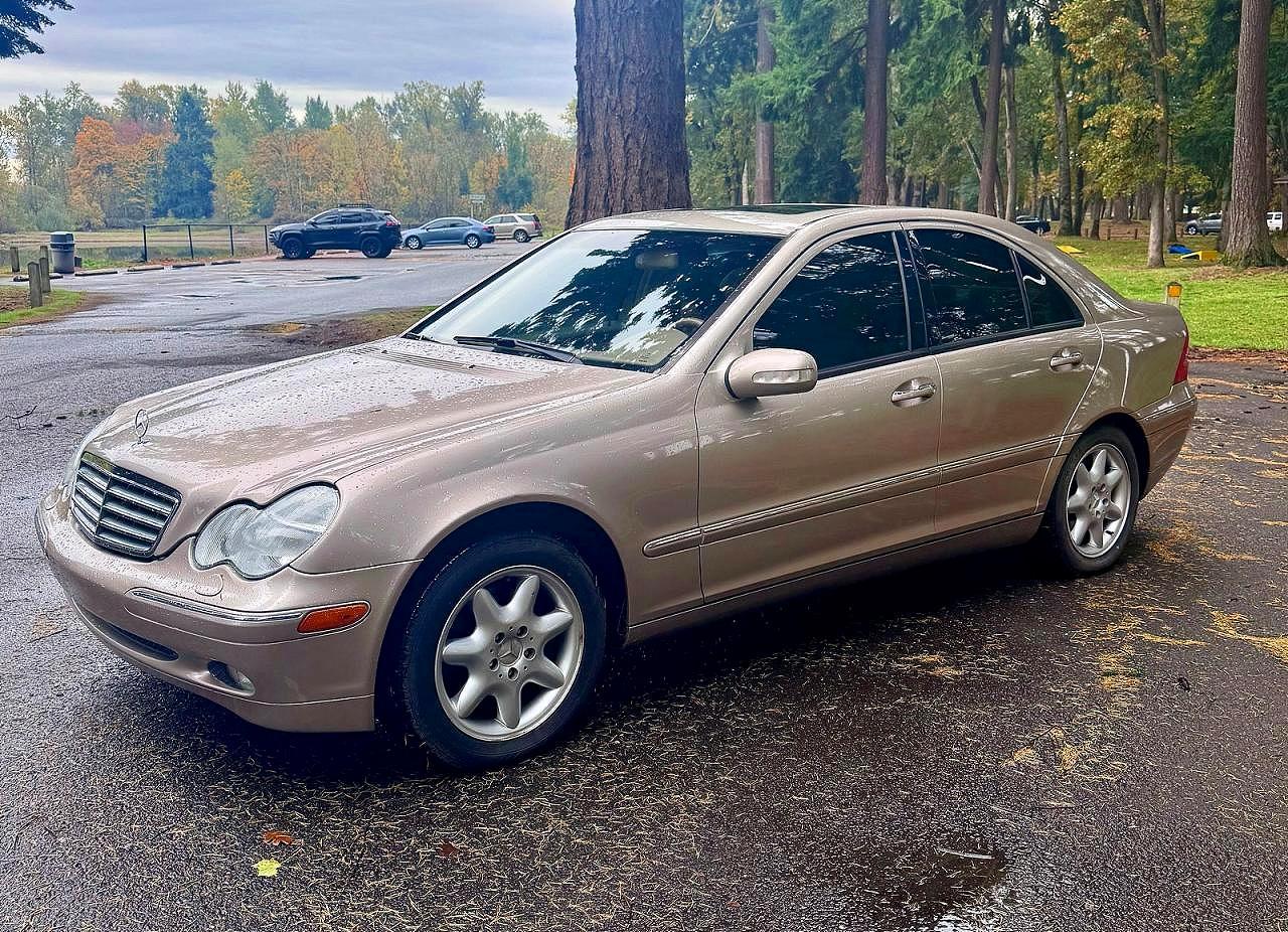 2001 Mercedes-benz C 320 Gold vin: WDBRF64J41F035438