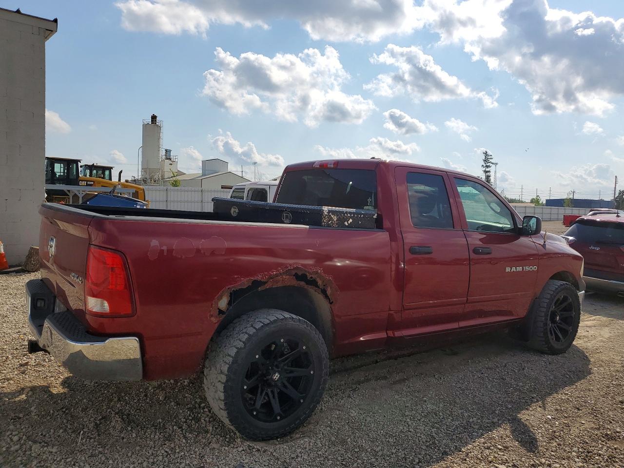 2011 Dodge Ram 1500 Red vin: 1D7RV1GP2BS617835